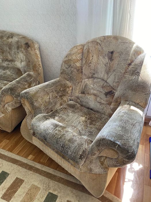 Угловой диван + кресло