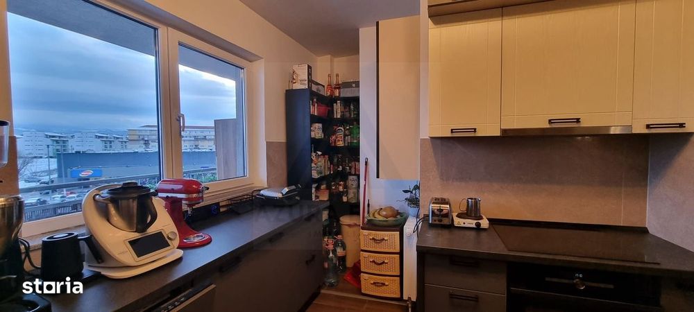 Apartament 3 camere decomandat 93 mp + terasă  zona Piața Rahovei