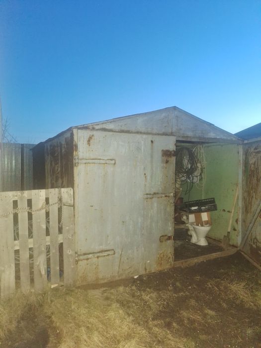 Продам гараж железный