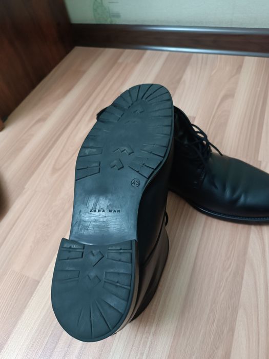 Ботинки от Zara 43 размер