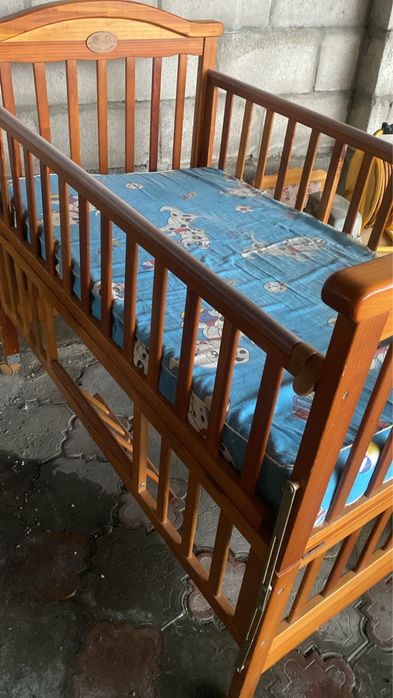 Продам детский манеж