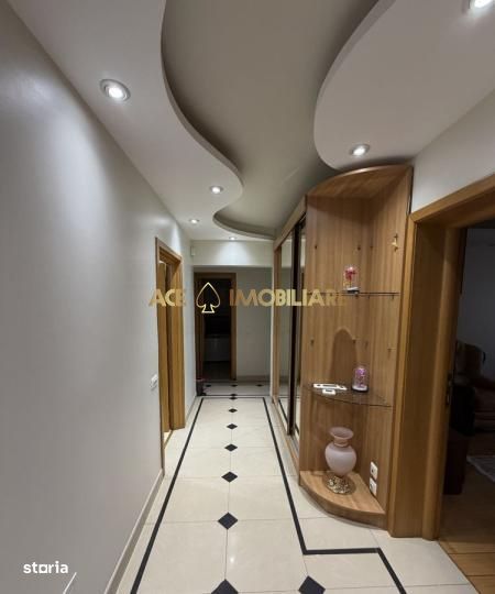 3 Camere de inchiriat | Unirii | Metrou | Centrala | Mobila | Utilat