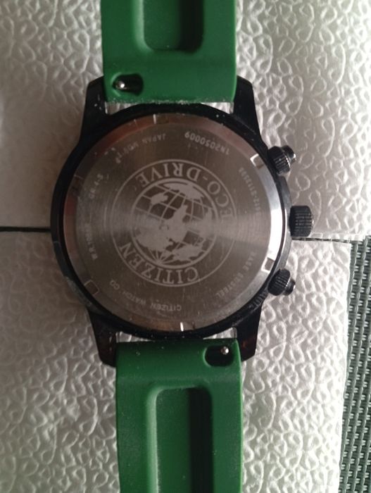 2 броя часовници. Мъжки