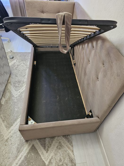 Кровать подростковая