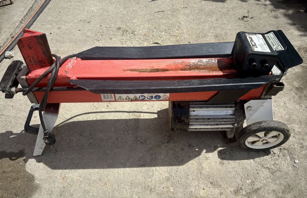 Despicator lemne Ruris LM60, 2.2 kW, 6 tone