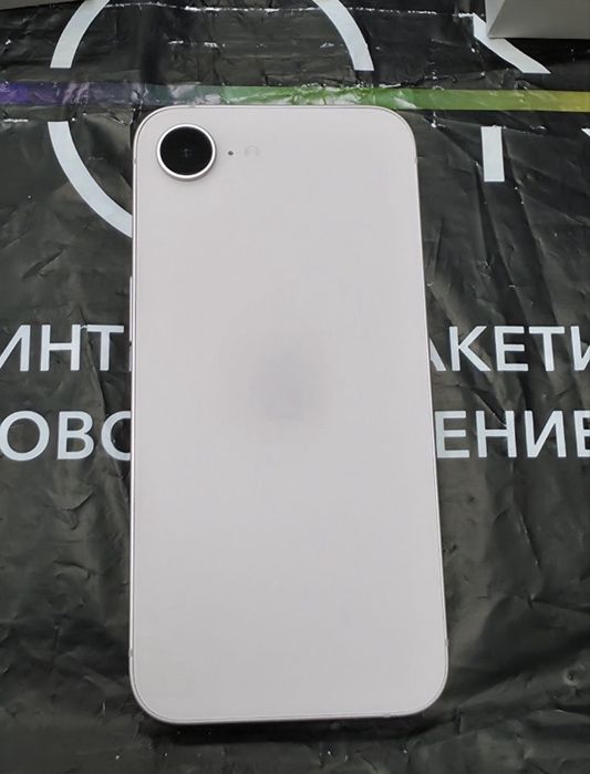 КАТО НОВ 512GB iPhone 17e Vivacom Гаранция 2028г. Pink | Розов