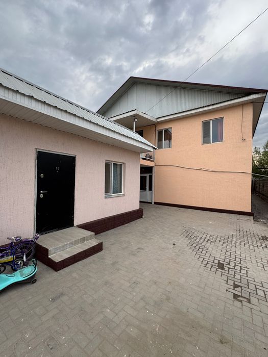 Общежитие, жилой дом