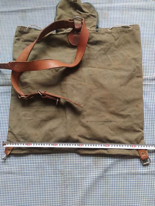 туристическа раница старо производство