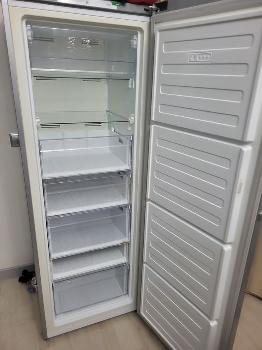 Холодильник beko+морозильник beko