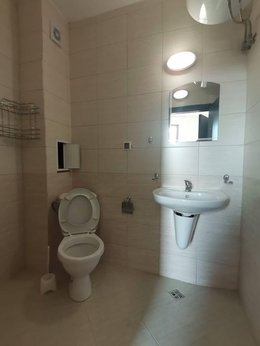 Продава се Тристаен апартамент в Бургас, Център - 139 кв.м за 980 €/кв.м - Снимка #2