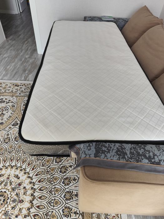 Матрас 200-90 см.