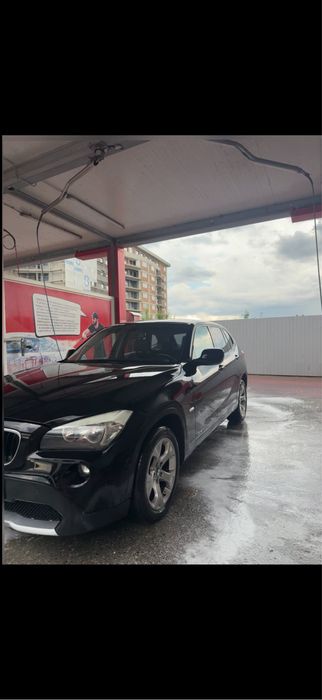 BMW X1 2011 — imagine 5