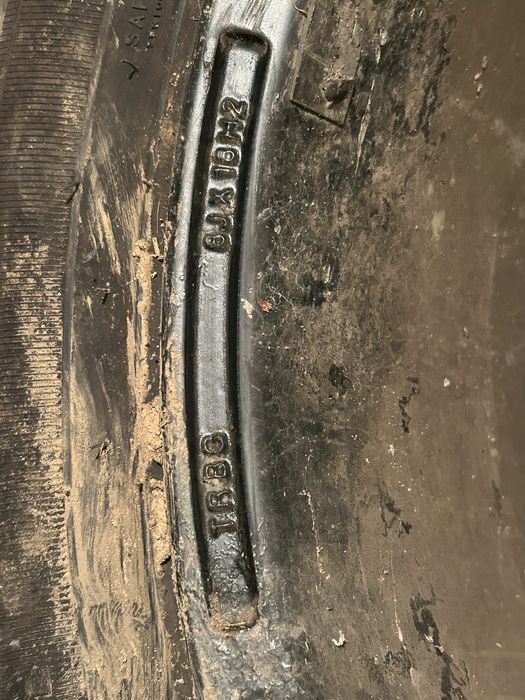 Гуми и джанти оргинални за Ягуаар и Форд 18 цола