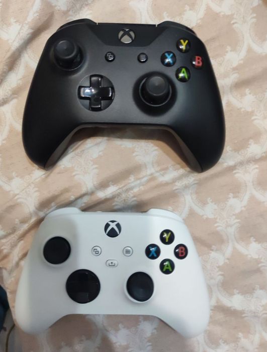 Controller / Joystick / Maneta Xbox One S / X | Xbox Series S / X Nou