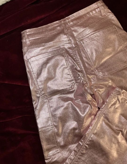 pantaloni de piele roz pull&bear