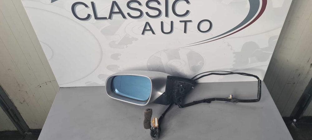 Огледало Audi A8 2004г.