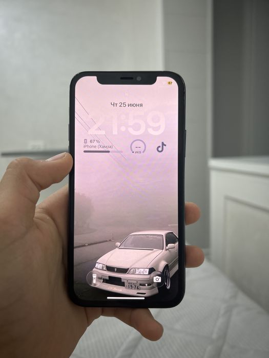 продам 11 айфон про с коробкой