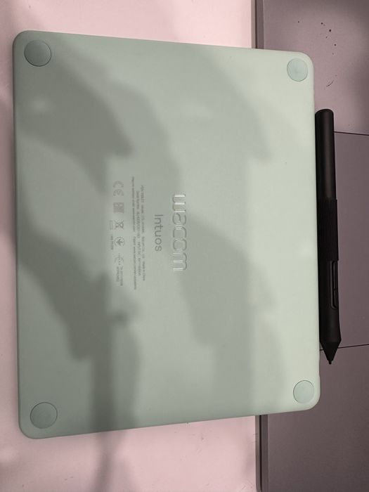 Графический планшет Wacom intuos
