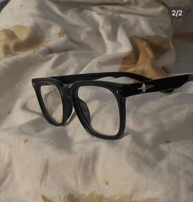 Очки нулевки черные осталось 3 пары