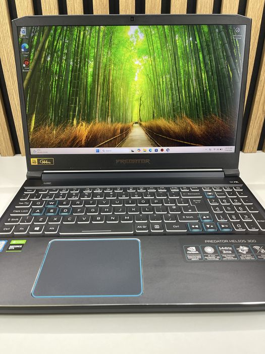 Predator Helios 300 i7-9750H 8Gb ram / Nvidia 1660Ti / 1Tb SSD #60171