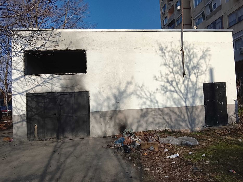 Гараж на два етажа