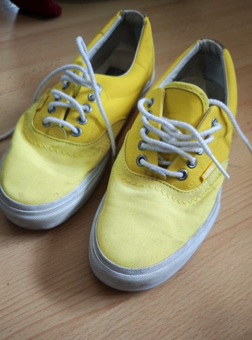 Vans и carhart кецове