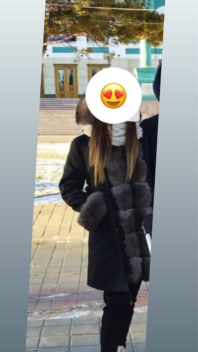 Продам парку 42-44р