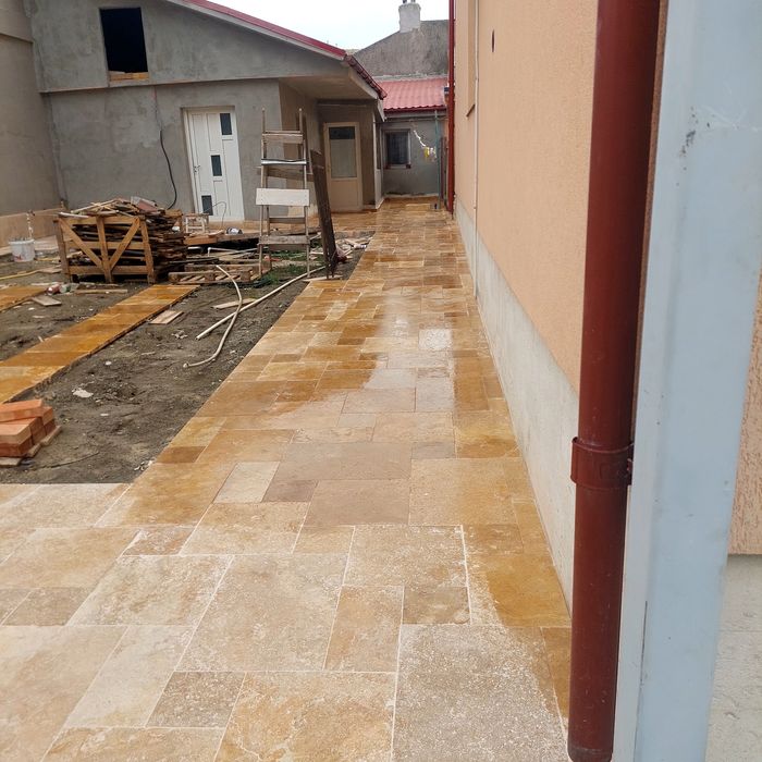 Amenajari interioare