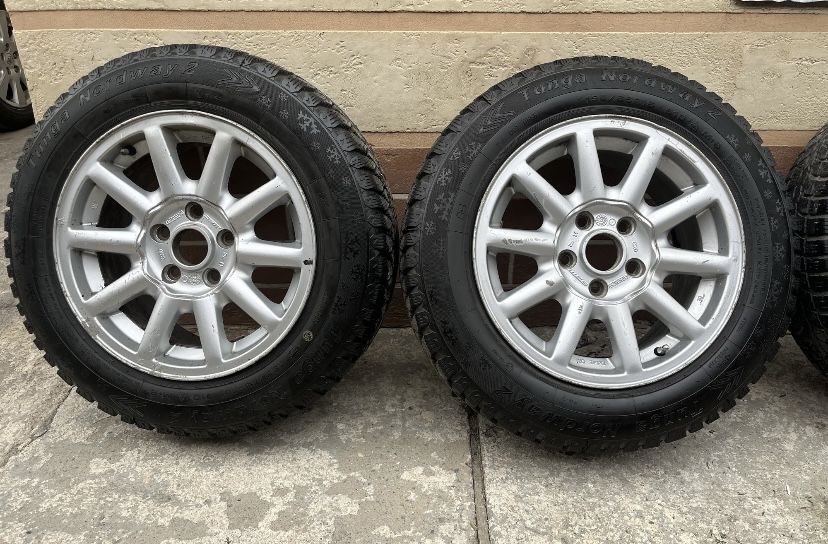 Ауди с4 ромашка диски резинамен