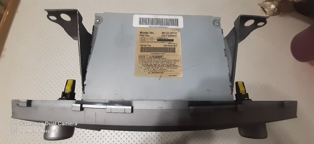 Продам автомагнитолу от камри 40