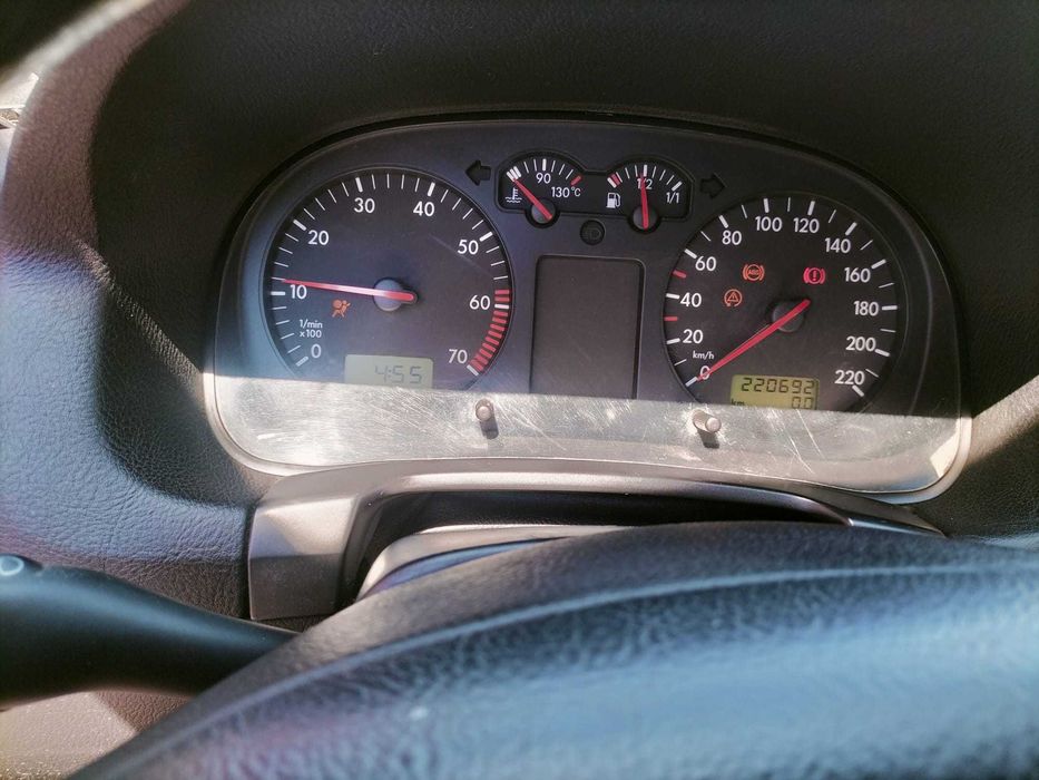 VOLKSWAGEN Golf 2001 — imagine 5