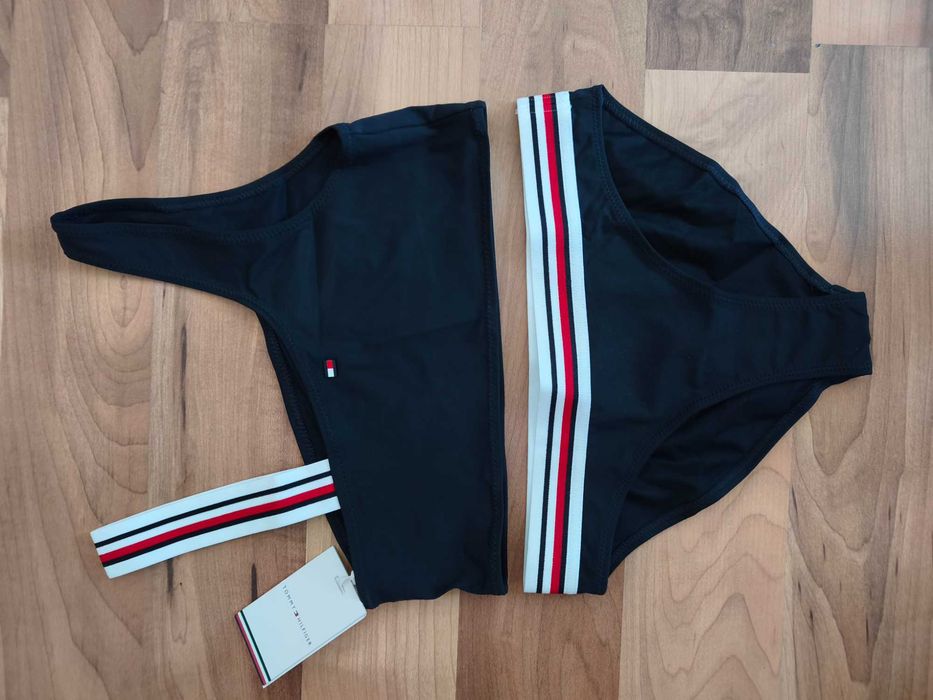 Tommy Hilfiger 8-10г. и 10-12г бански