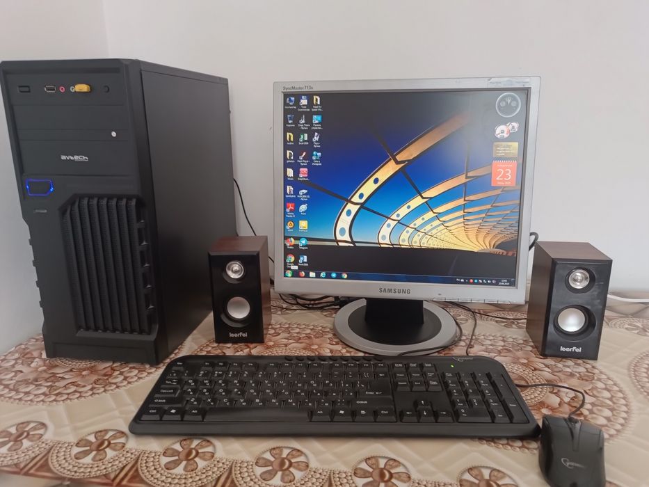 Hamma narsasi ishledi. Sotishdan maqsad uyda hechkim ishlatmedi.