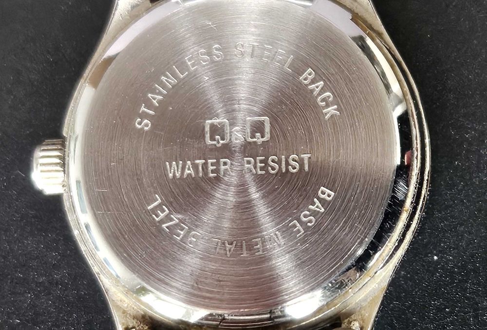 Дамски ръчни часовници /Casio, Q&Q/