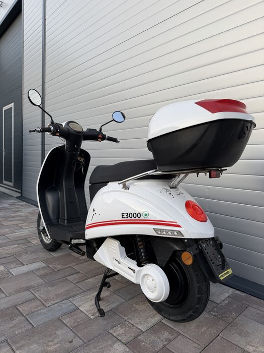 Scuter electric Luxxon E3000 ideal Livrari • 2020•