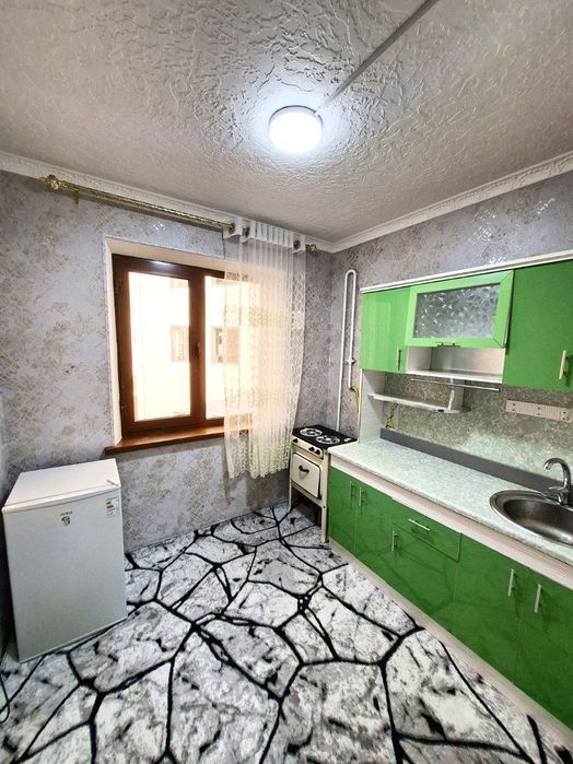 Квартира сотилади