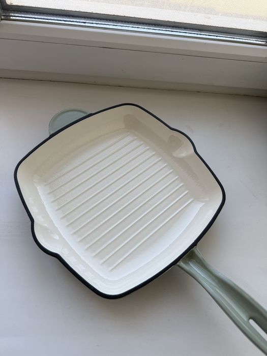 Чугунный набор посуды