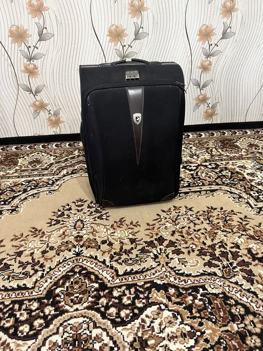 Сумка чемодан дорожная