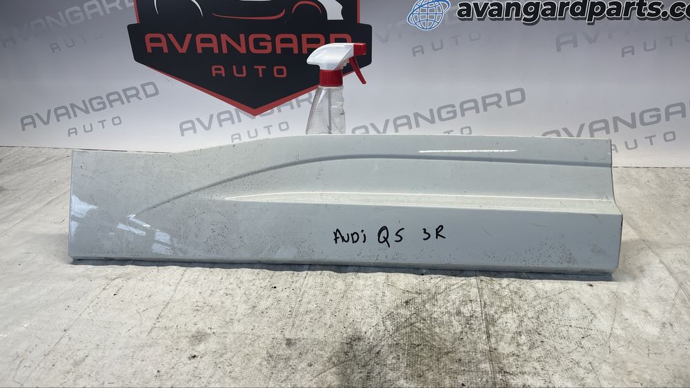 Audi Q5 2 декоративна лайстна на задна дясна врата