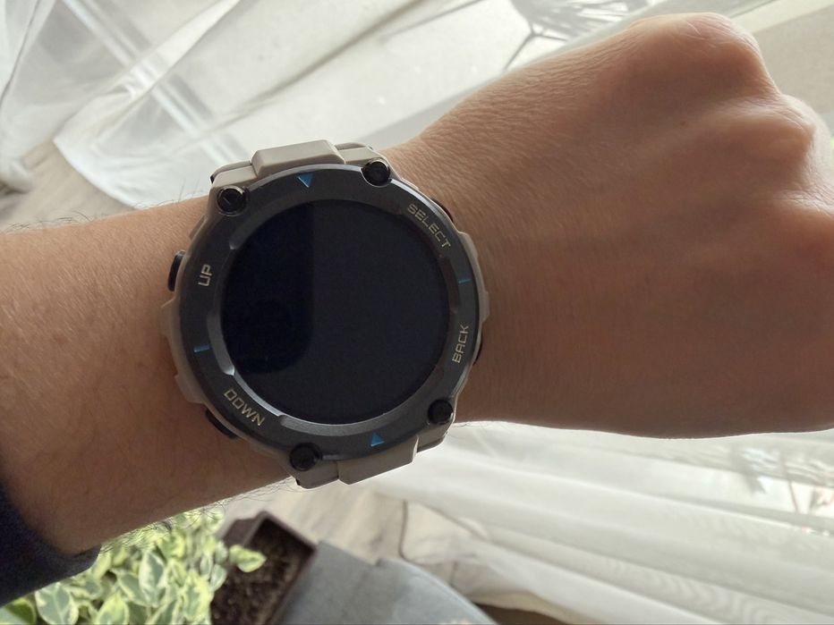 Смарт часовник Amazfit T-Rex Pro