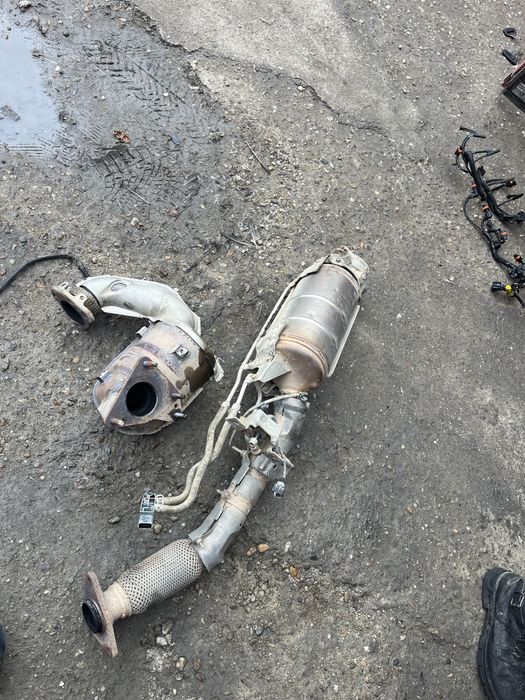 Filtru particule catalizator nissan qashqai 2.0 d 2010