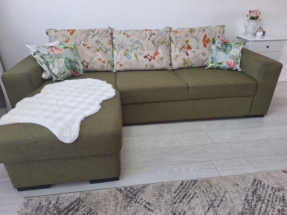 Coltar extensibil 3 locuri