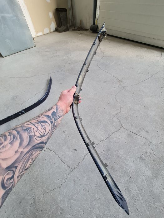 Лайсни за предна фейслифт броня на Bmw e39