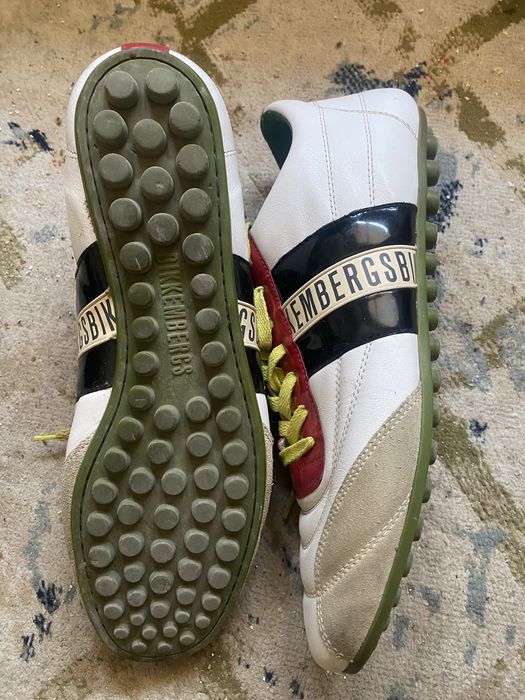 Продам кроссовки Bikkembergs