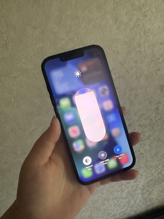 Айфон 13 128гб хороший