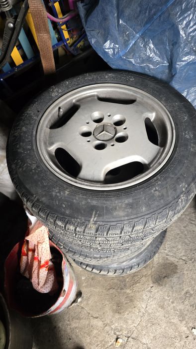 Диски с резиной мерседес