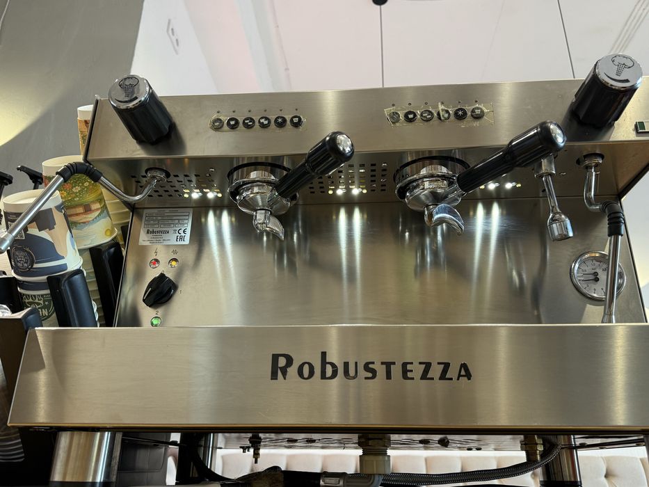 Кофемашина Robustezza