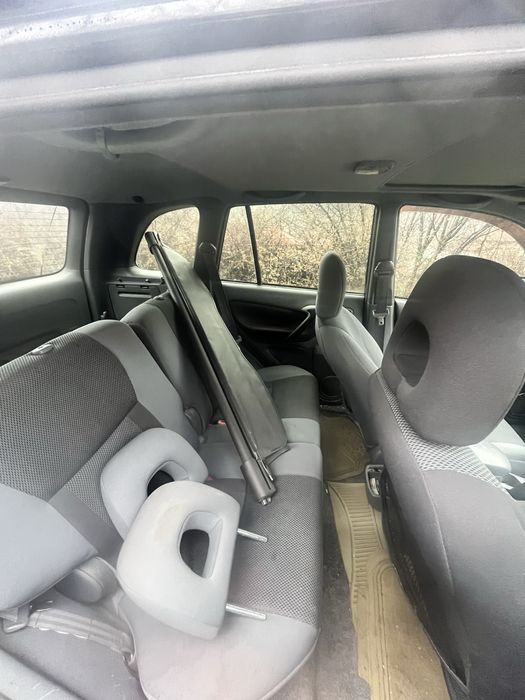 Toyota RAV4 II (XA20) 2.0 VVT-i (150 к.с.) 2000г. – НА ЧАСТИ