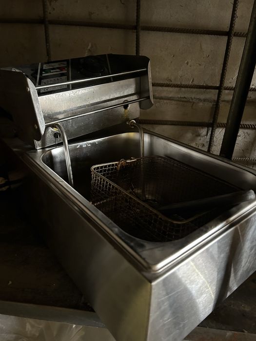 Гриль  фритюрница