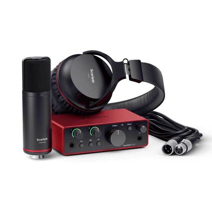 Студийный комплект Focusrite Scarlett Solo Studio 4th Gen